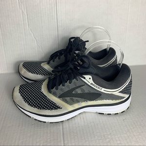 Brooks Revel White Anthracite Black Running Shoes